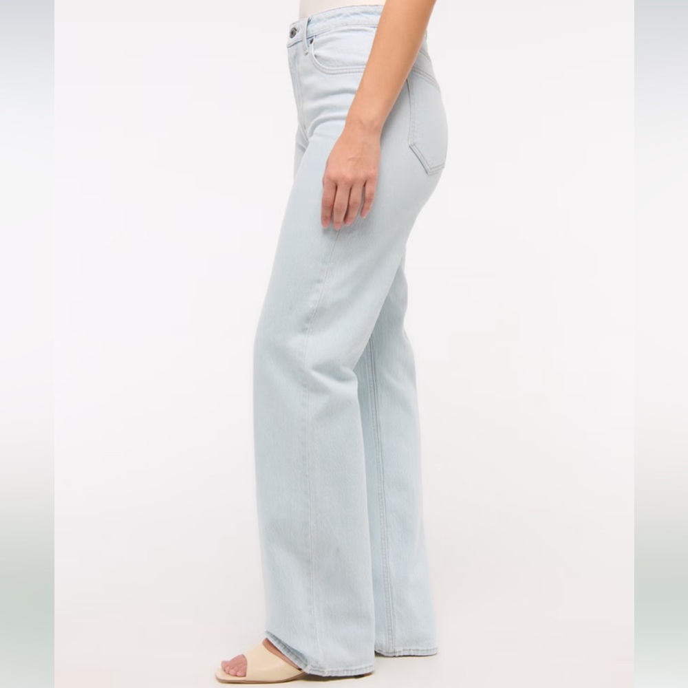 Abercrombie & Fitch Light Wash Flare Jeans